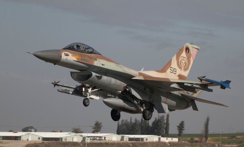 Izraelski F-16