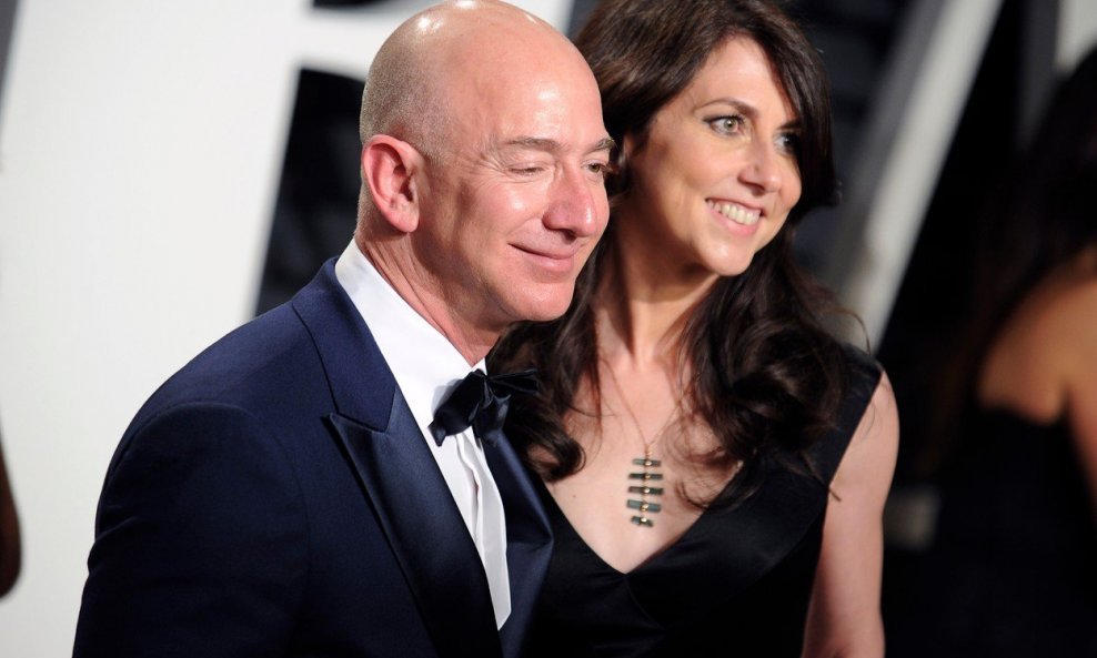 Jeff i MacKenzie Bezos