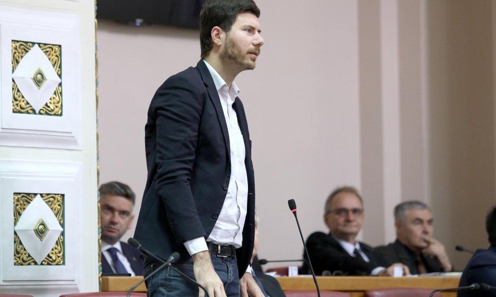 Pernar protiv rodne ravnopravnosti pri odlasku u mirovinu