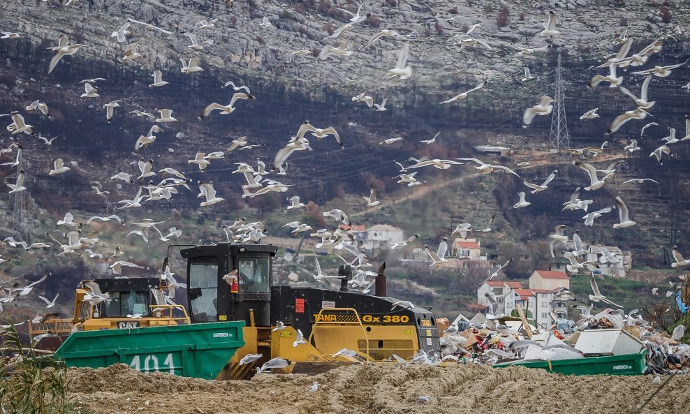 S odlagališta Karepovac do sada prebačeno 200 tisuća kubika