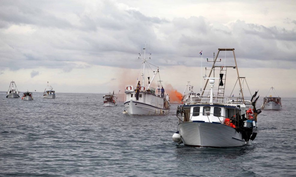 Prosvjed hrvatskih ribara u Piranskom zaljevu