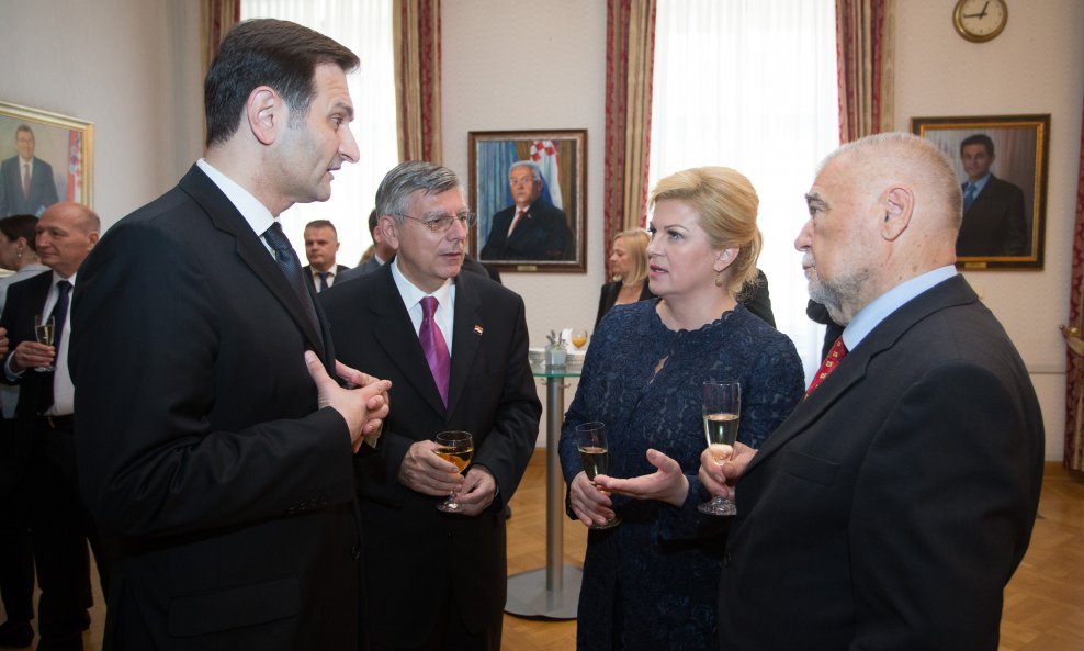 Miro Kovač, Željko Reiner, Kolinda Grabar Kitarović i Stipe Mesić