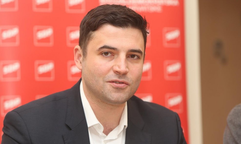 Davor Bernardić, čelnik SDP-a