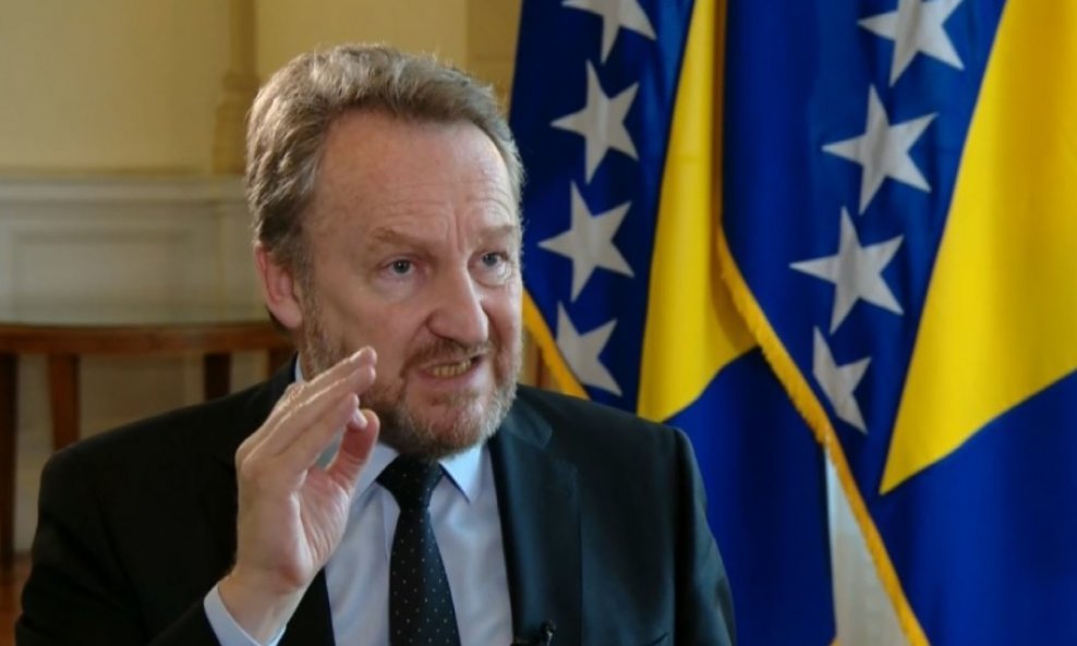 Bakir Izetbegović: Nije prijetnja BiH uspostava islamske države nego radikalna hrvatska desnica