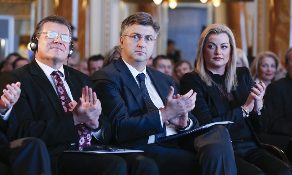 Maroš Šefčovič, Andrej Plenković i Ana Hanžeković