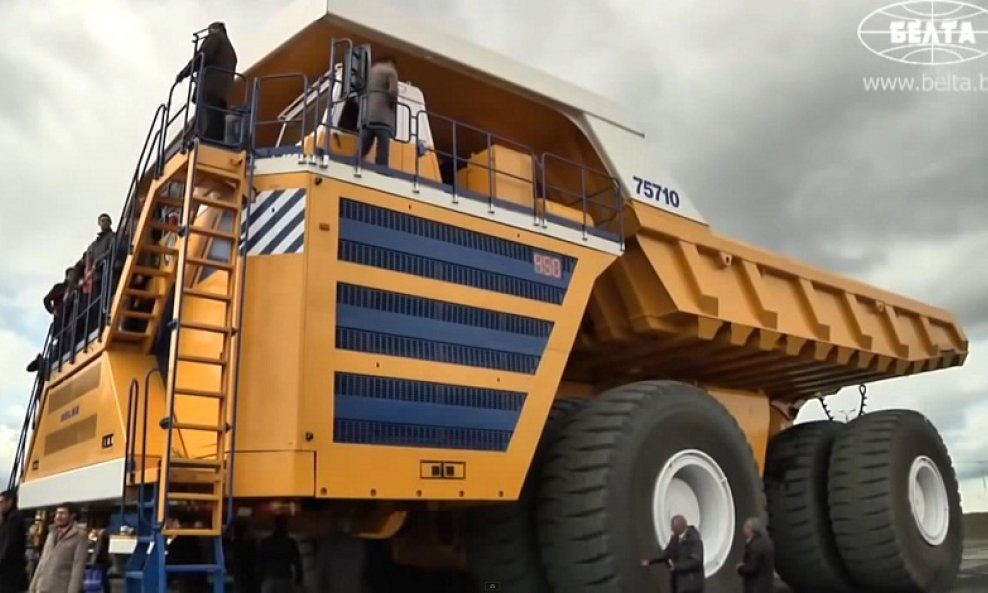 Belaz 75710