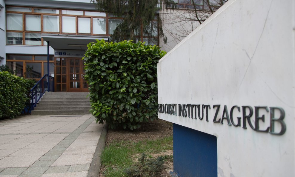 Ekonomski institut Zagreb