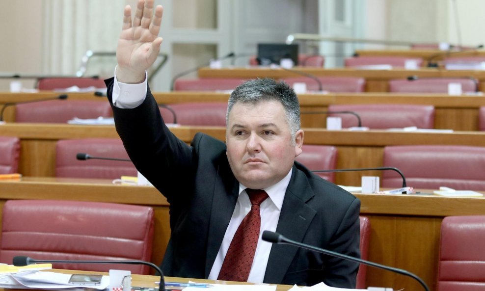 Lenart pozvao HDZ-ovce da 'odigraju mandat za hrvatski narod'