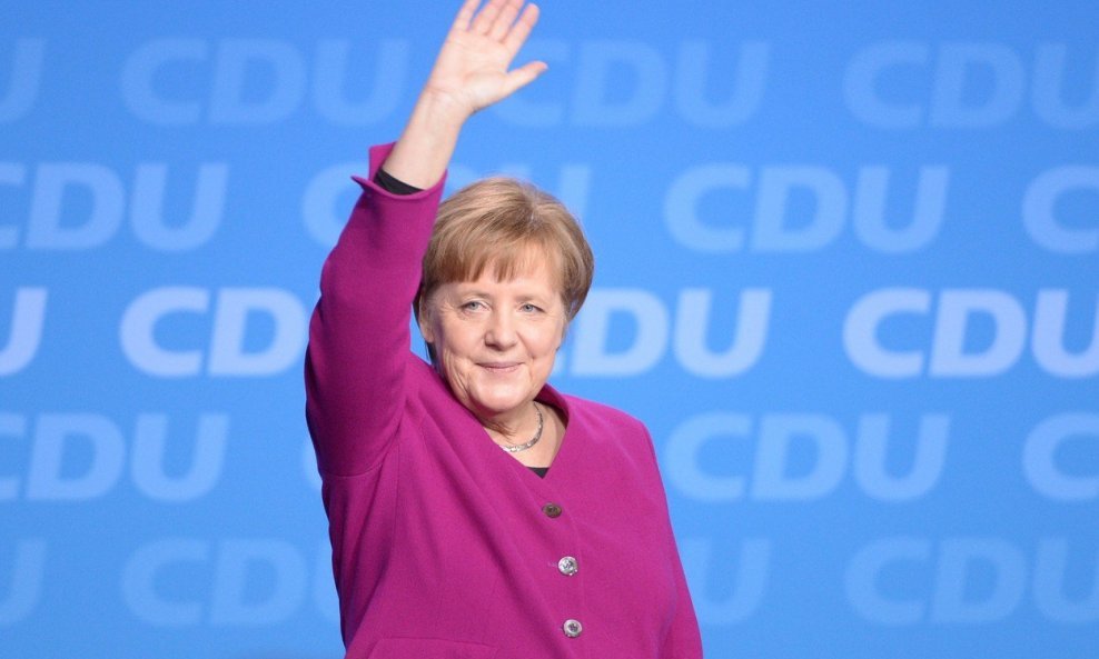 Kompletirana nova vlada kancelarke Angela Merkel