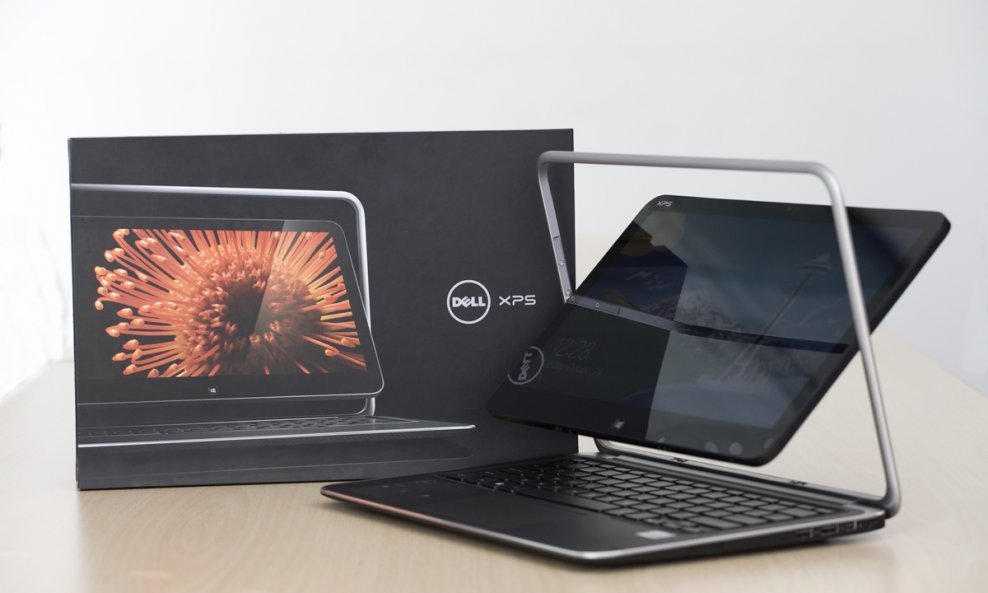 Dell XPS (9)