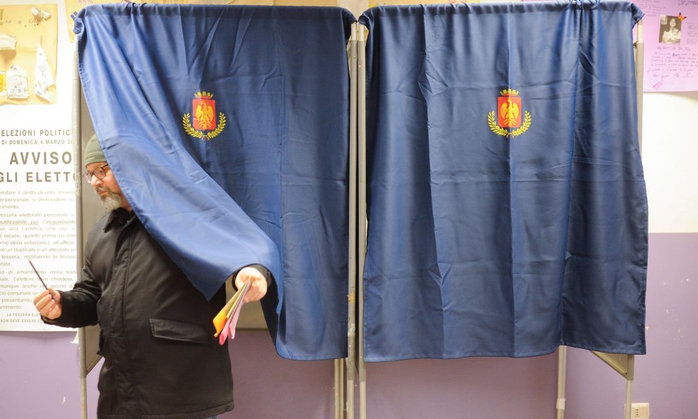 Pokret pet zvijezda ostvario je povijesni uspjeh na parlamentarnim izborima u Italiji