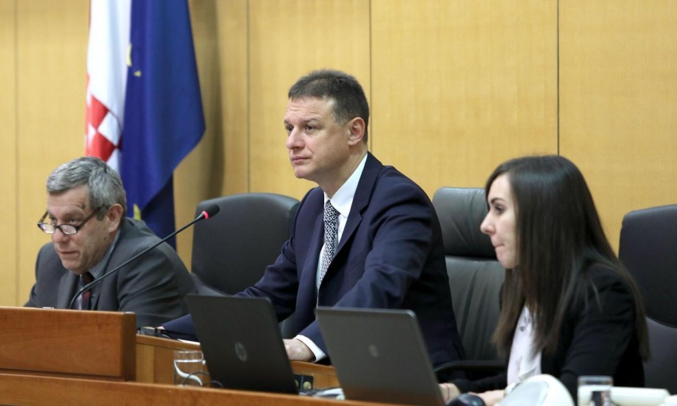 U dnevni red uvršten oporbeni prijedlog za smjenu potpredsjednice Vlade Dalić
