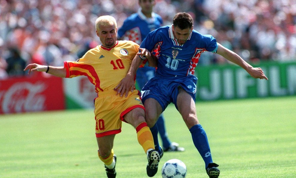 Gheorghe Hagi i Zvonimir Boban na Svjetskom nogometnom prvenstvu 1998.