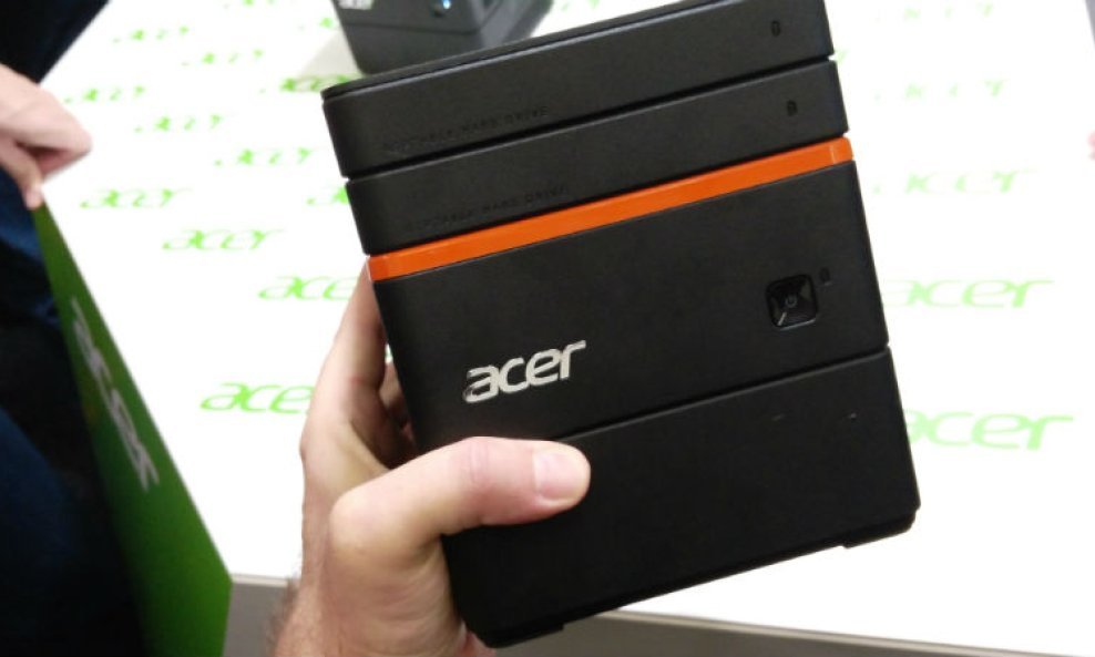 Acer Revo Build