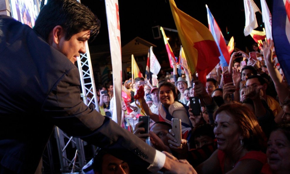 Carlos Alvarado