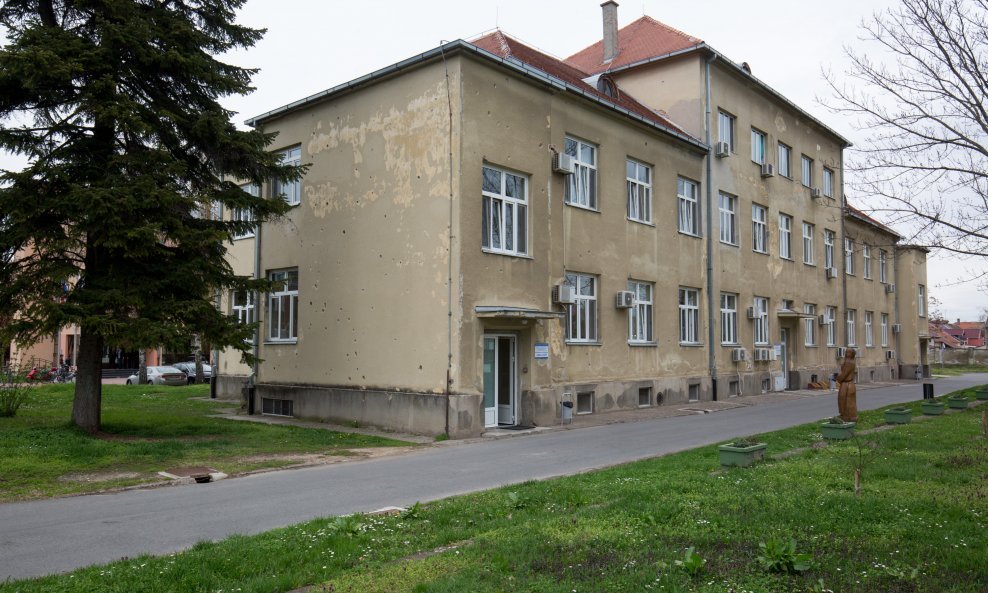 Zgrada Klinike za infektologiju KBC Osijek