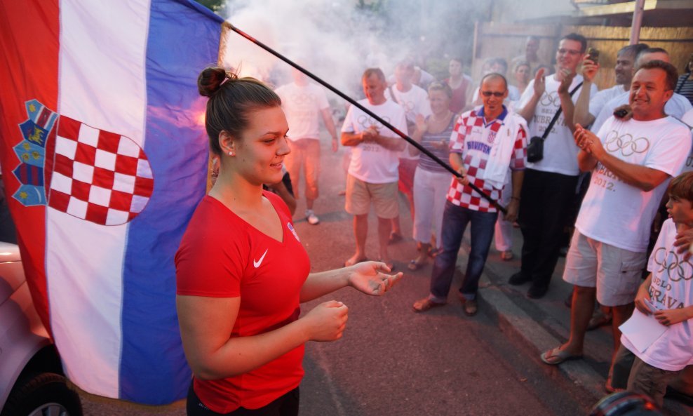 Doloazak Sandre Perković u Dubravu