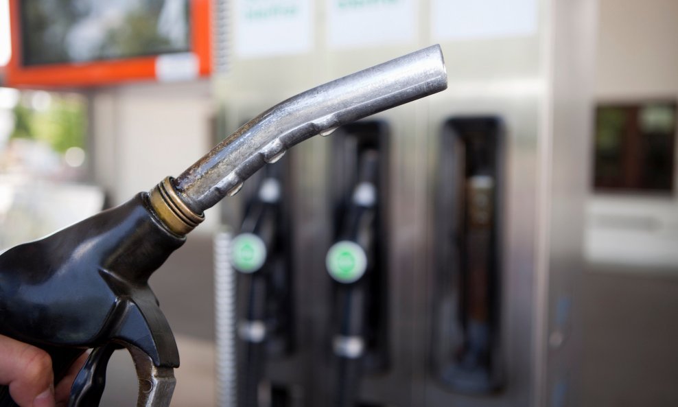 Hoće li cijena goriva u Hrvatskoj probiti razinu od deset kuna po litri?