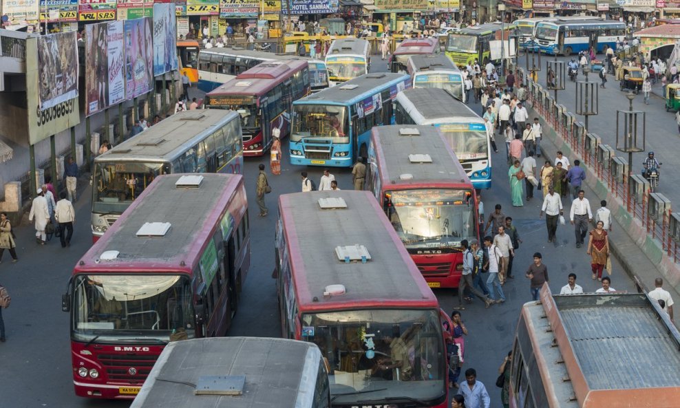 Autobusna stanica u indijskom Bangaloreu za kojeg se predviđa da će do 2100. imati čak 21 milijun žitelja