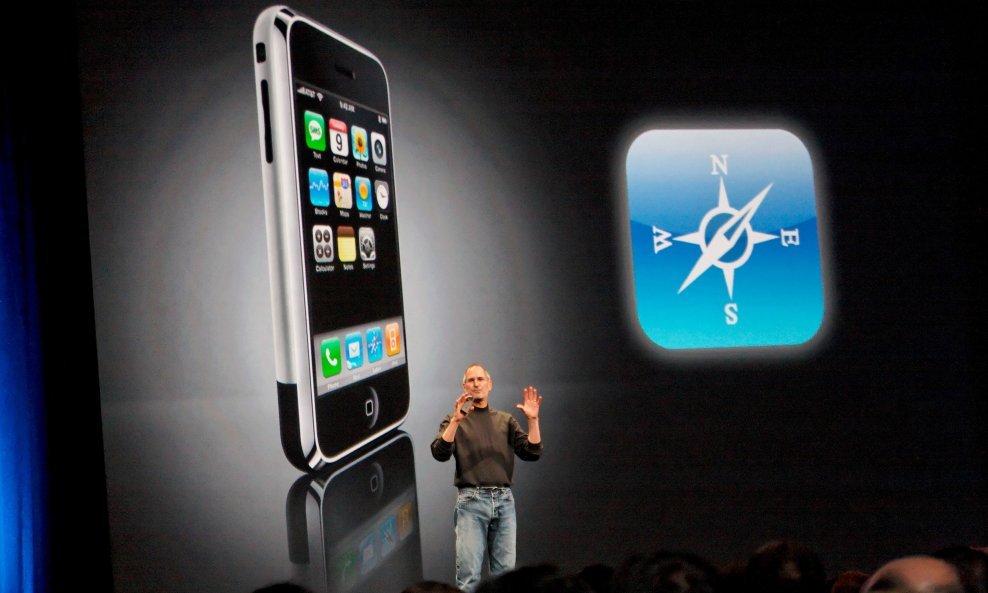 Predstavljanje prvog iPhonea