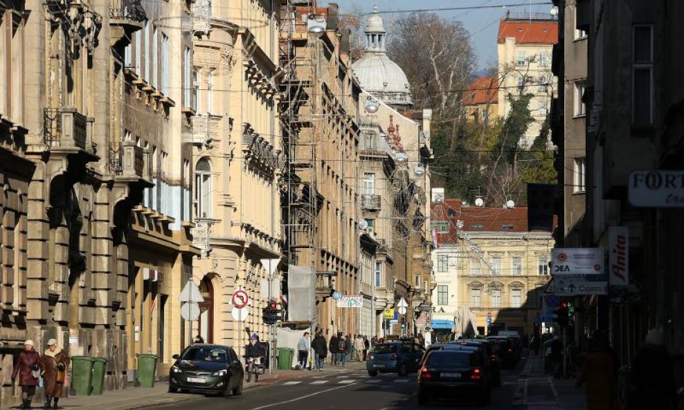 zagreb centar gundulićeva