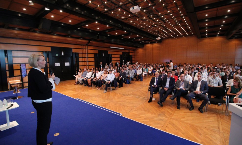 Onboarding day - okupljanje svih pripravnika aktualnog Growww programa