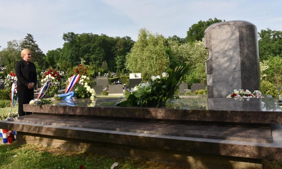 Kolinda Grabar Kitarović na Šuškovu grobu