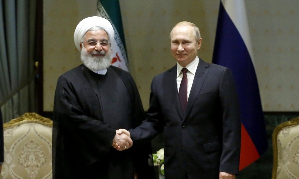 Ruski predsjednik Putin s iranskim kolegom Rohanijem