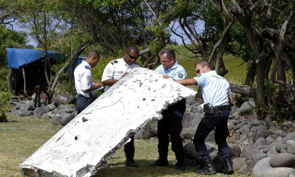 Dijelovi aviona s kobnog leta MH370