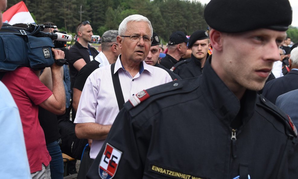 Privođenje Anđelka Bosančića na Bleiburgu