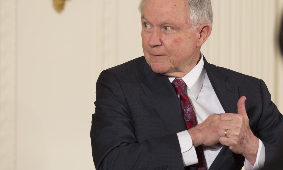 Američki državni tužitelj Jeff Sessions