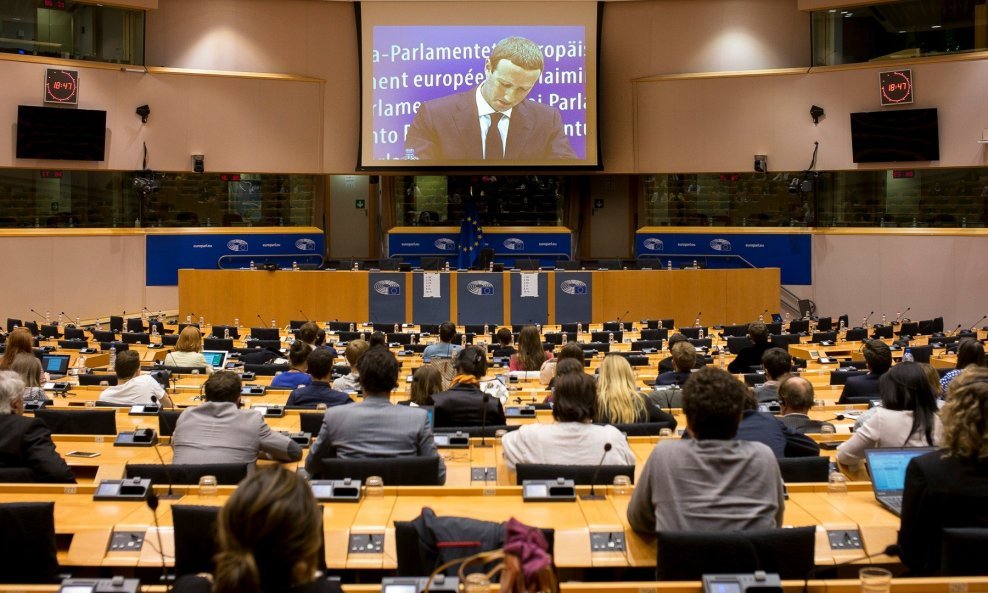 Mark Zuckerberg tijekom sastanka s europskim parlamentarcima
