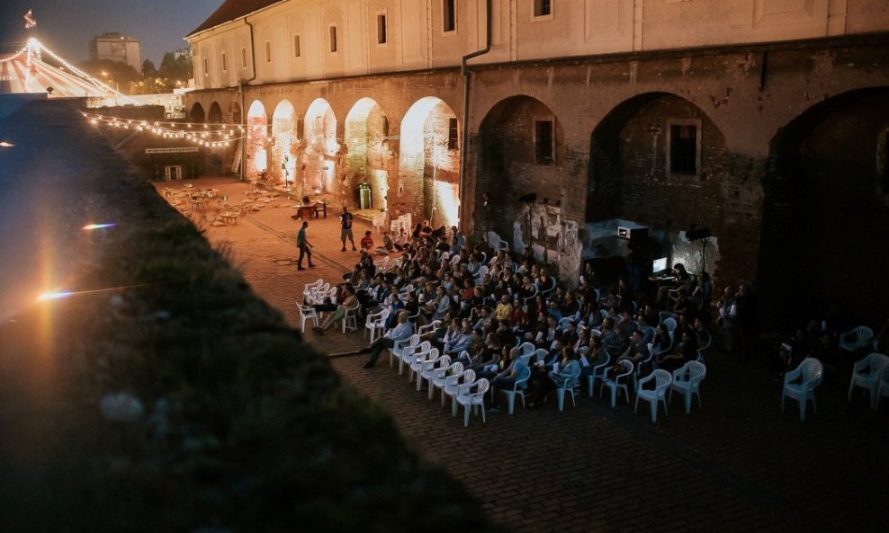 Otvaranje Filmske RUNDE u Galeriji Kazamat u Osijeku