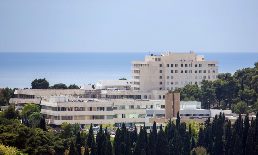 Potvrđen četvrti slučaj ospica u Dubrovniku; zaposlenik bolnice bio u kontaktu s muškarcem iz Stona