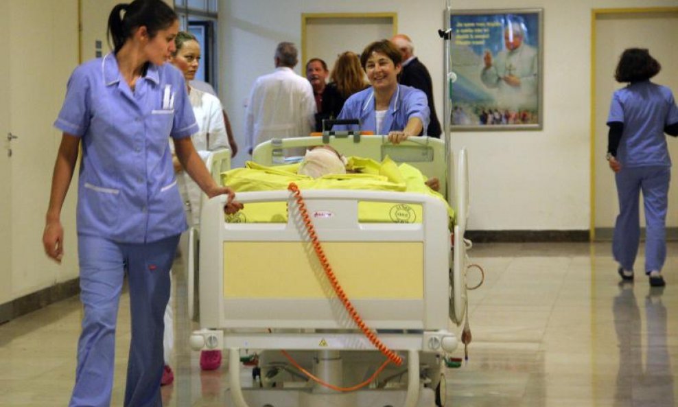 Zbog fizičkih napada na sestre Komora medicinskih sestara traži izmjene Kaznenog zakona