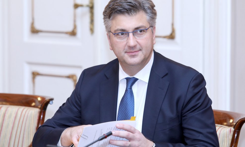 Premijer Plenković čestitao građanima Dan antifašističke borbep