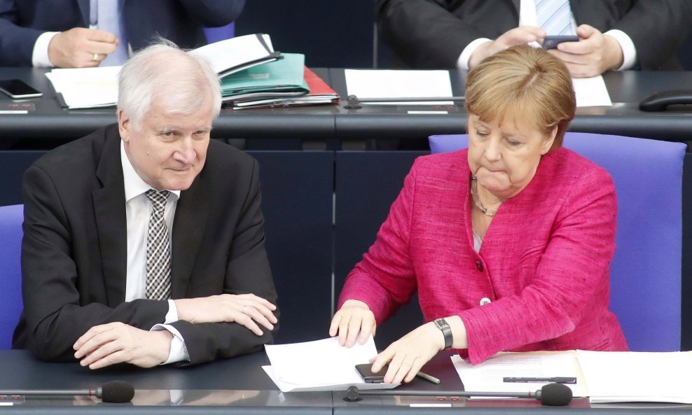 Horst Seehofer i Angela Merkel