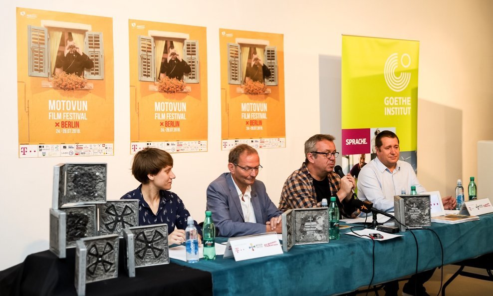 Selektorica glavnog programa Milena Zajović, ravnatelj Goethe-Instituta u Zagrebu Matthias Müller-Wieferig, direktor MFF-a Igor Mirković i Richard Brešković