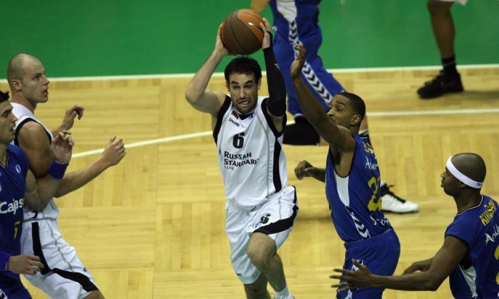 Marko Popović (Uniks Kazan)