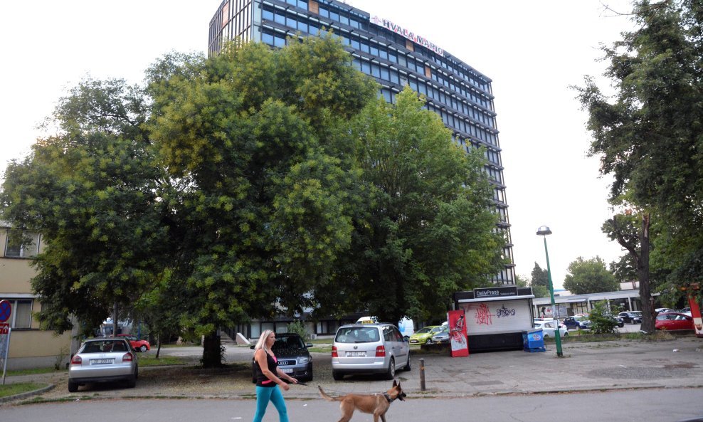 Zgrada tvrtke Đuro Đaković u Slavonskom Brodu