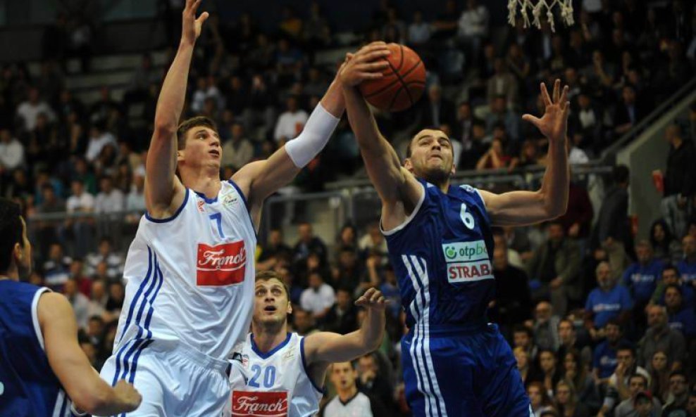 Tomislav Zubčić (KK Cibona) , Ive Ivanov (KK Zadar) sezona 2011-12