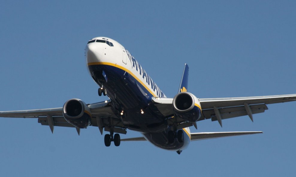 Ryanair počinje naplaćivati ručnu prtljagu