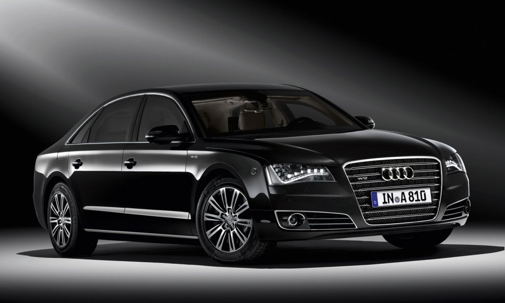 Audi A8 L Security_03