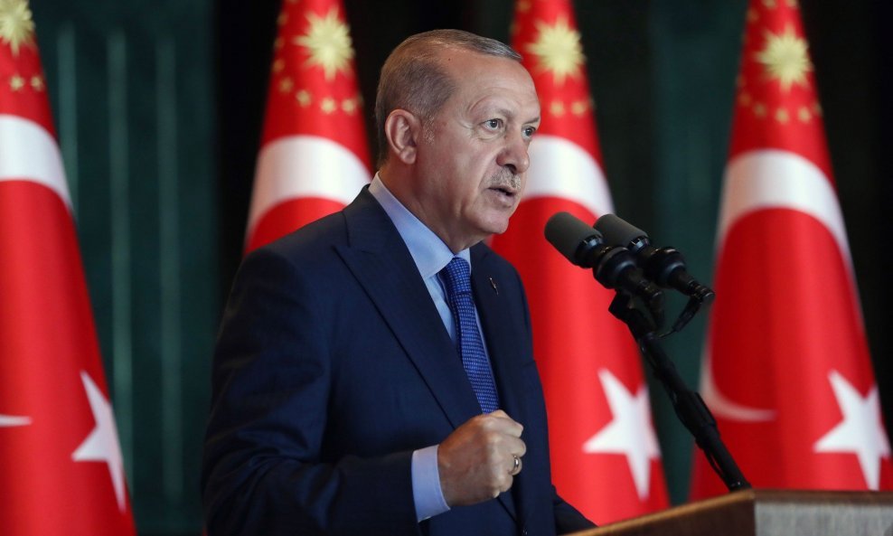 Turska pati pod američkim sankcijama, traži savezništvo s Europom