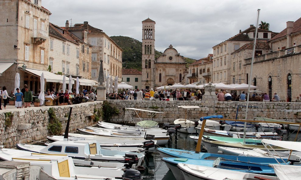 grad hvar