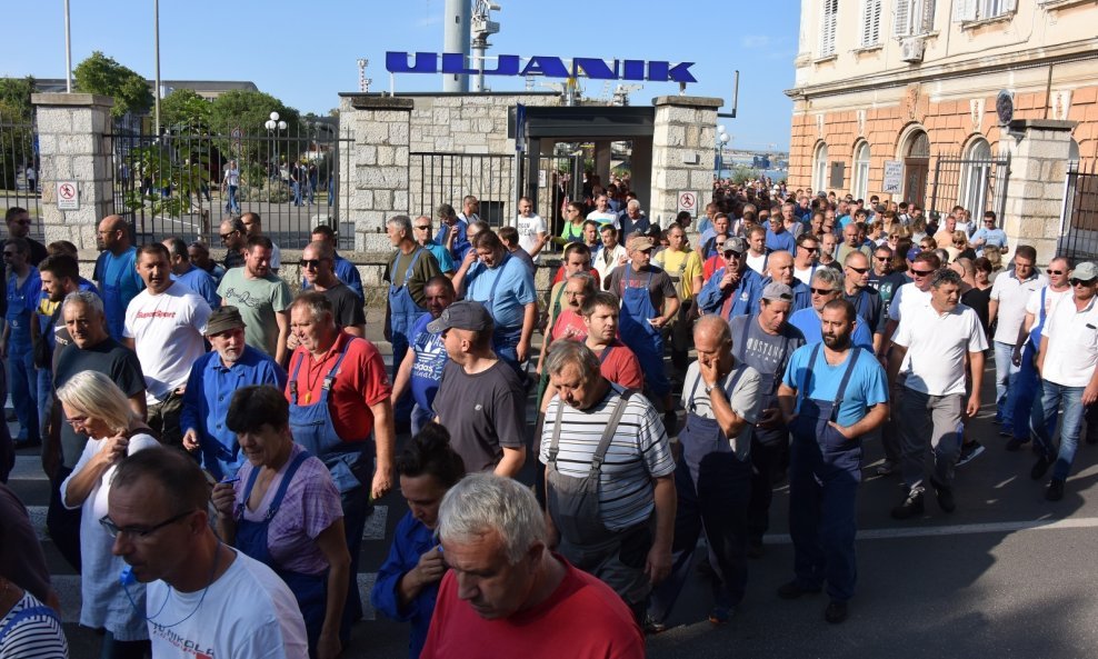 Štrajk radnika Uljanika