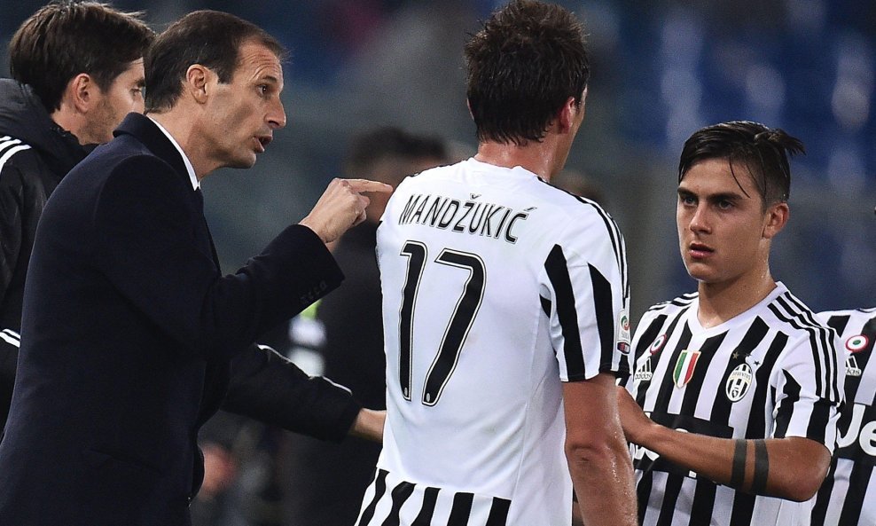 Allegri, Mandžukić i Dybala