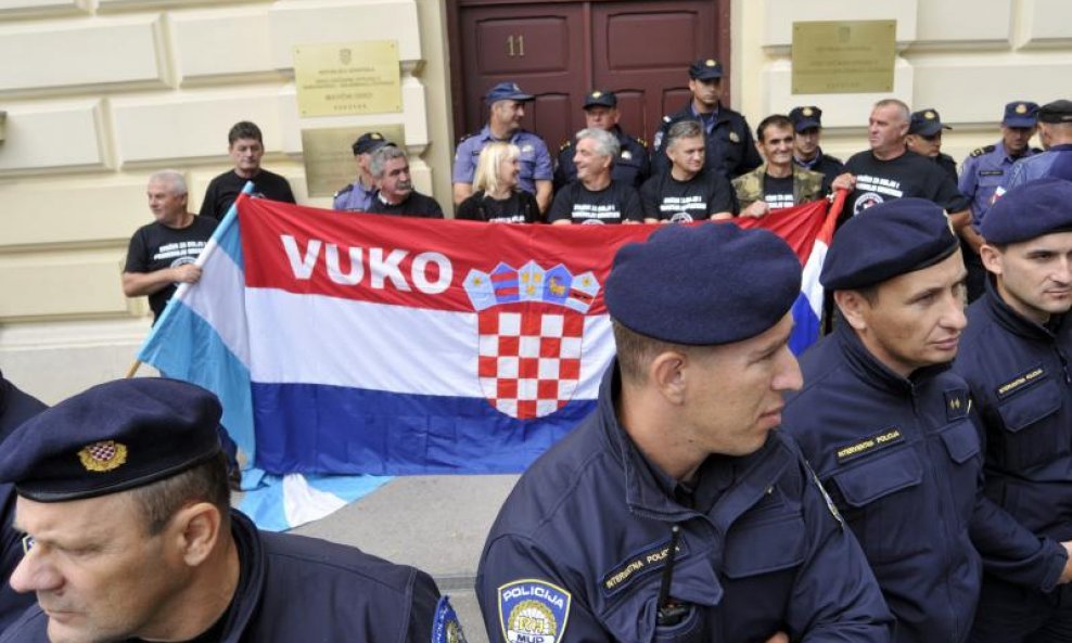 Prosvjed u Vukovaru (13)