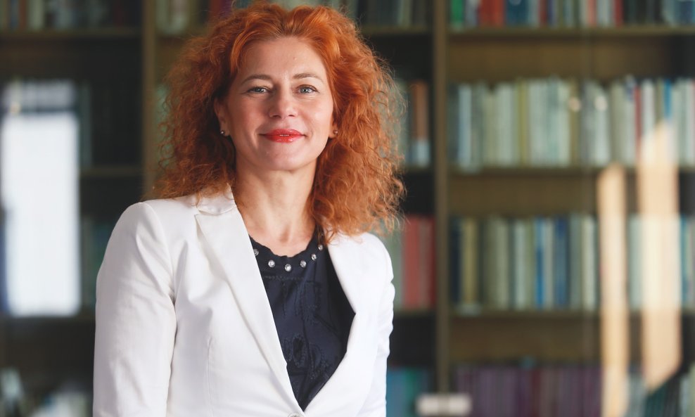Dr. sc. Senada Šelo Šabić