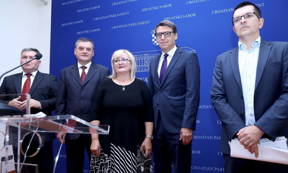 HSS-ov Davor Vlaović, Mostova Ines Strenja-Linić, SDP-ov Željko Jovanović i Branimir Bunjac iz Živog zida